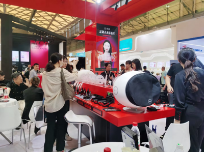 茉颜亮相第28届中国美容博览会，AI科技引领化妆品个性化服务新潮流
